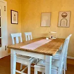 Exklusive Strohberg Apartment