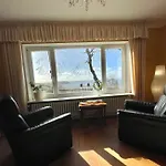 Exklusive Strohberg * Plön