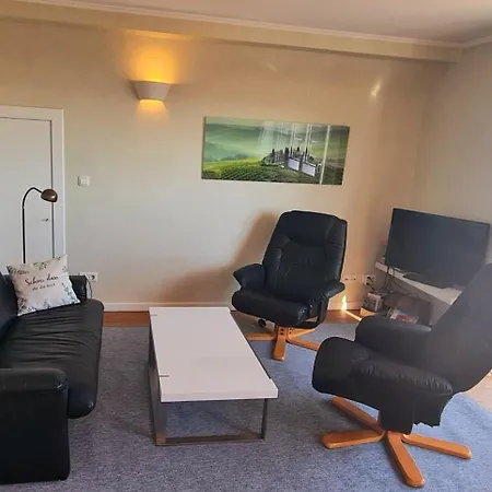 Exklusive Strohberg Apartment *