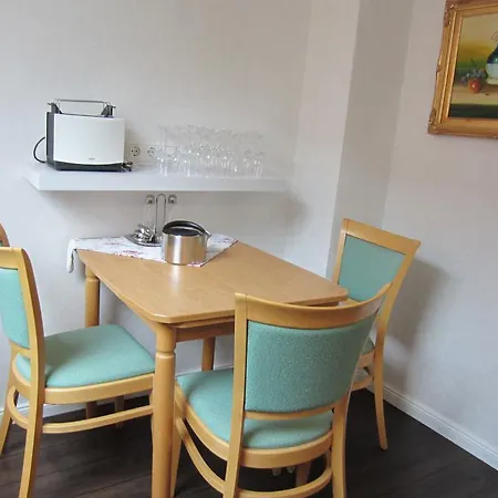 Exklusive Strohberg Apartment Ploen