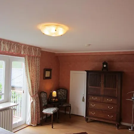 Exklusive Strohberg Apartment Ploen