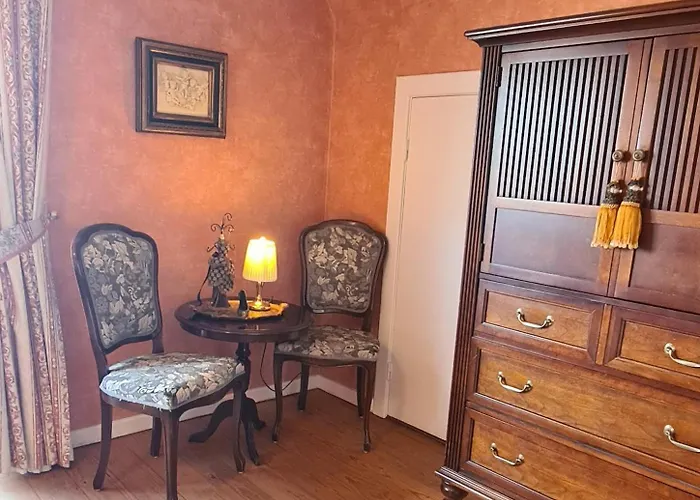 Exklusive Strohberg Plön