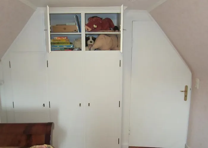 Exklusive Strohberg Plön